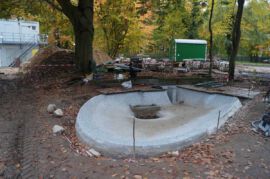 Brunnenbecken Zustand nach Restaurierung