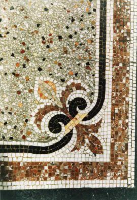 Fussboden im Hausflur am Schiffbauerdamm mit Mosaik und Terrazzo, Detail Fussboden im Hausflur am Schiffbauerdamm mit Mosaik und Terrazzo, Detail