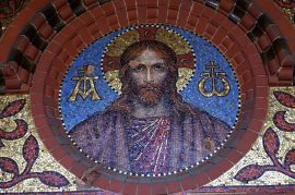 Überblick über die Schäden am Mosaik. Ansicht Christusmosaik in SophienII mit Schaeden